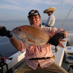 エンペラー 釣果