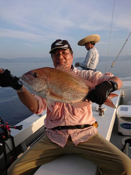 エンペラー 釣果