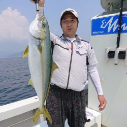 エンペラー 釣果