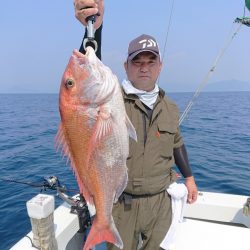 エンペラー 釣果