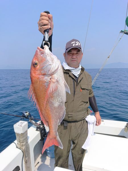 エンペラー 釣果