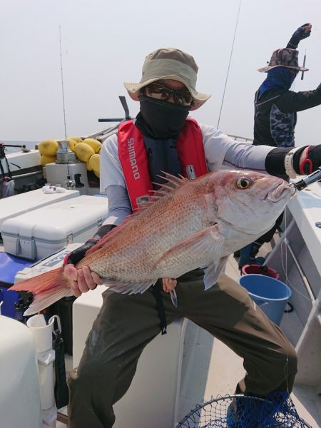 エンペラー 釣果