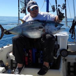 海友丸 釣果 北海道 ジギング ブリ ジギング船 釣り船 釣果情報サイト カンパリ