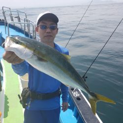 丸万釣船 釣果