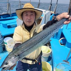 丸万釣船 釣果