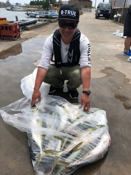 ビッグファイター 釣果