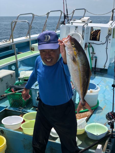 丸万釣船 釣果