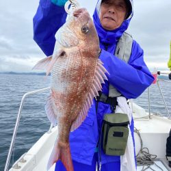 遊漁船ブルーウッズ 釣果