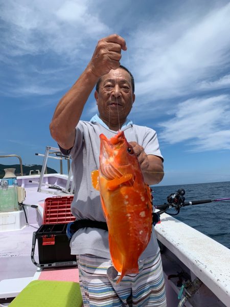 晃山丸 釣果