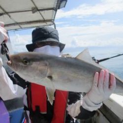 ネイリ・ハマチ釣り