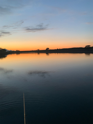 連休で人ばかり。釣れない!