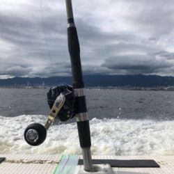 初めて船で魚釣り