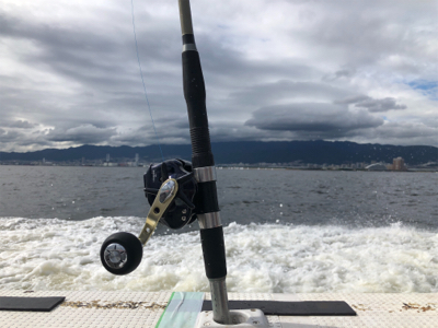初めて船で魚釣り