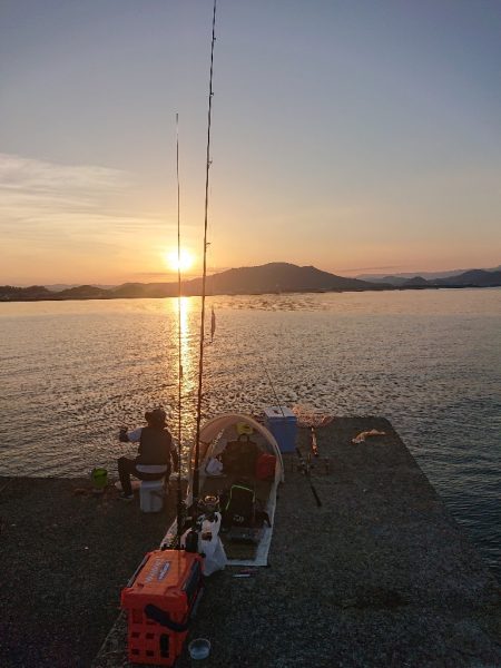 ショアジギング、太刀魚浮き