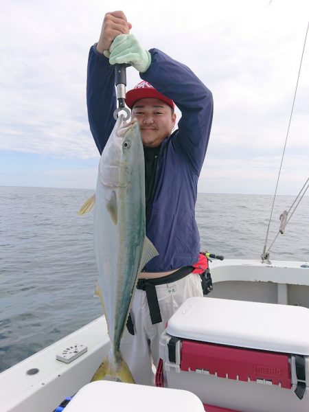 エンペラー 釣果