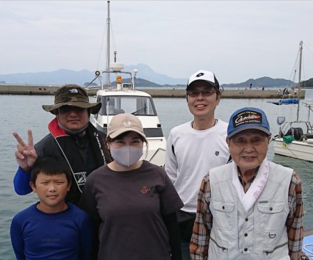 遊漁船 家入 釣果