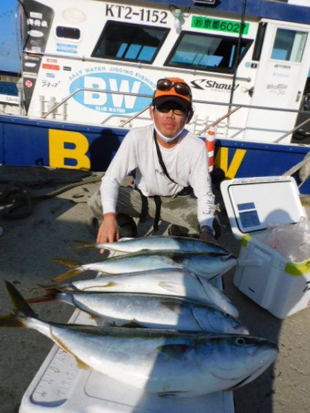 ジギング船 BLUEWATER 釣果