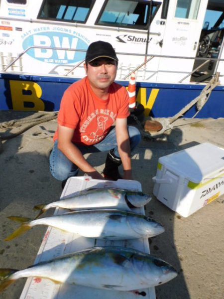 ジギング船 BLUEWATER 釣果