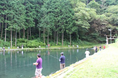 小菅トラウトガーデン 釣果