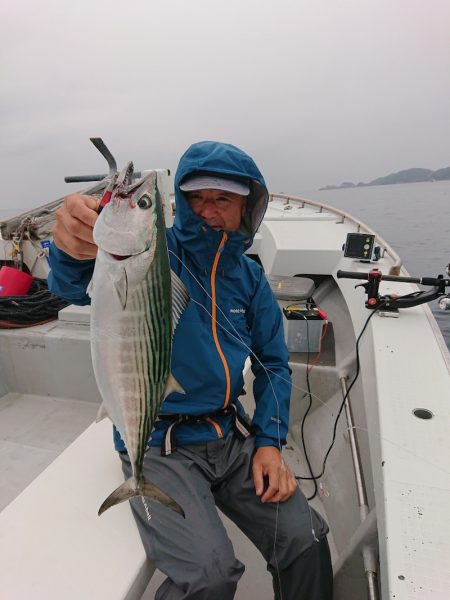 エンペラー 釣果