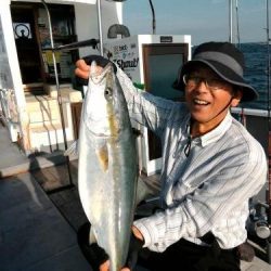 ファイヤードルフィン 釣果