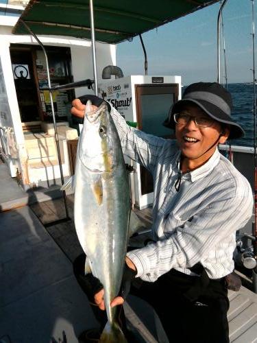 ファイヤードルフィン 釣果