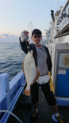 小樽港遊漁船ＳＨＡＫＥ 釣果