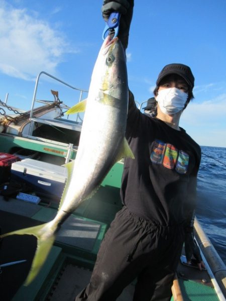 真祐丸 (しんゆうまる) 釣果