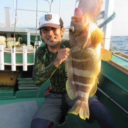 真祐丸 (しんゆうまる) 釣果