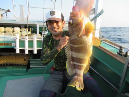 真祐丸 (しんゆうまる) 釣果