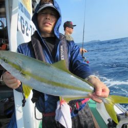 真祐丸 (しんゆうまる) 釣果