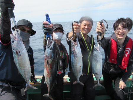 真祐丸 （しんゆうまる） 釣果