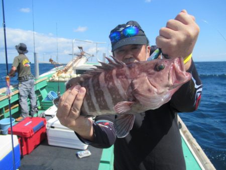 真祐丸 (しんゆうまる) 釣果