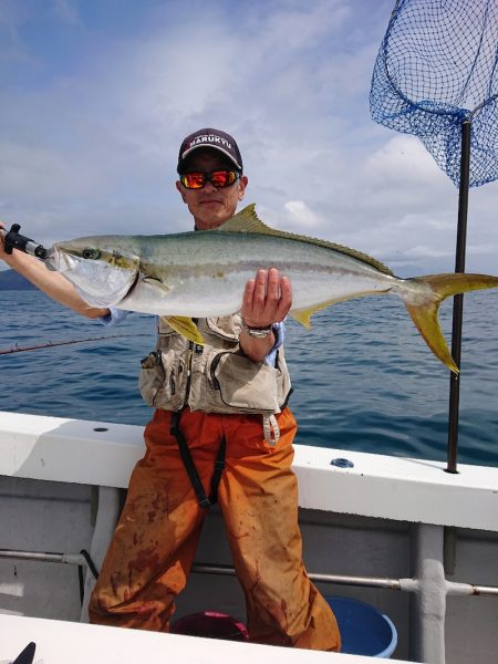 エンペラー 釣果