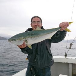 エンペラー 釣果