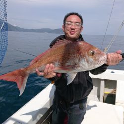 エンペラー 釣果