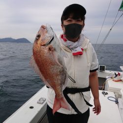 エンペラー 釣果