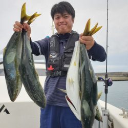 サンマリン 釣果