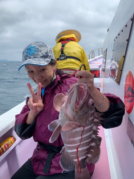 晃山丸 釣果