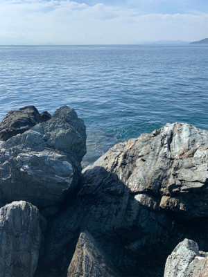 沼島の磯でエギング