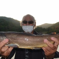 フィッシングレイクたかみや 釣果