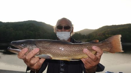 フィッシングレイクたかみや 釣果