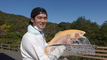 フィッシングレイクたかみや 釣果