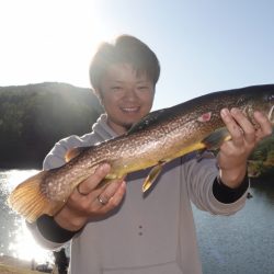 フィッシングレイクたかみや 釣果