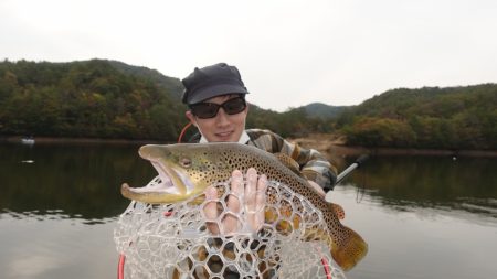 フィッシングレイクたかみや 釣果