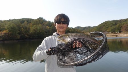 フィッシングレイクたかみや 釣果