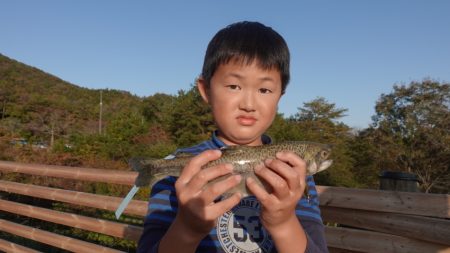フィッシングレイクたかみや 釣果
