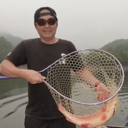 フィッシングレイクたかみや 釣果