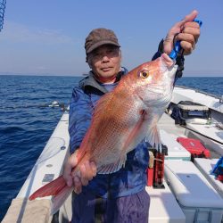 エンペラー 釣果