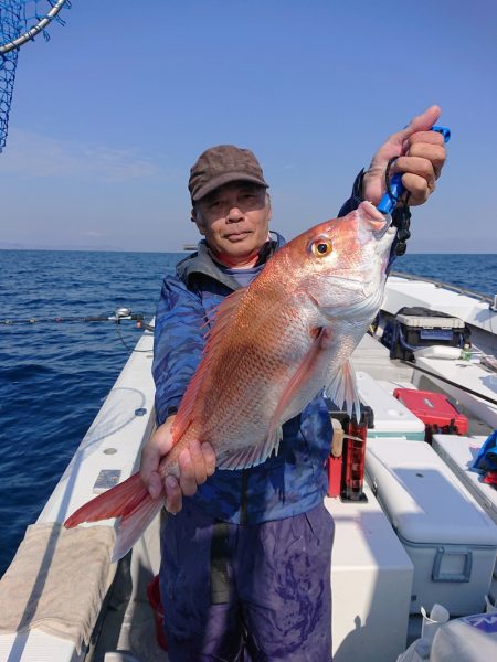 エンペラー 釣果